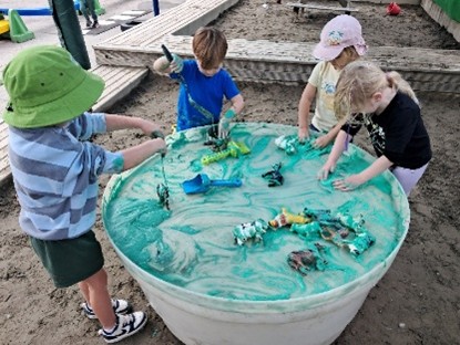 Pic 1 Learn through Play